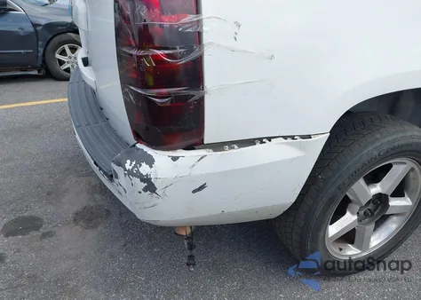 2008 Chevrolet Tahoe Ls z USA, uszkodzony, nr VIN 1GNFC13C08R128220